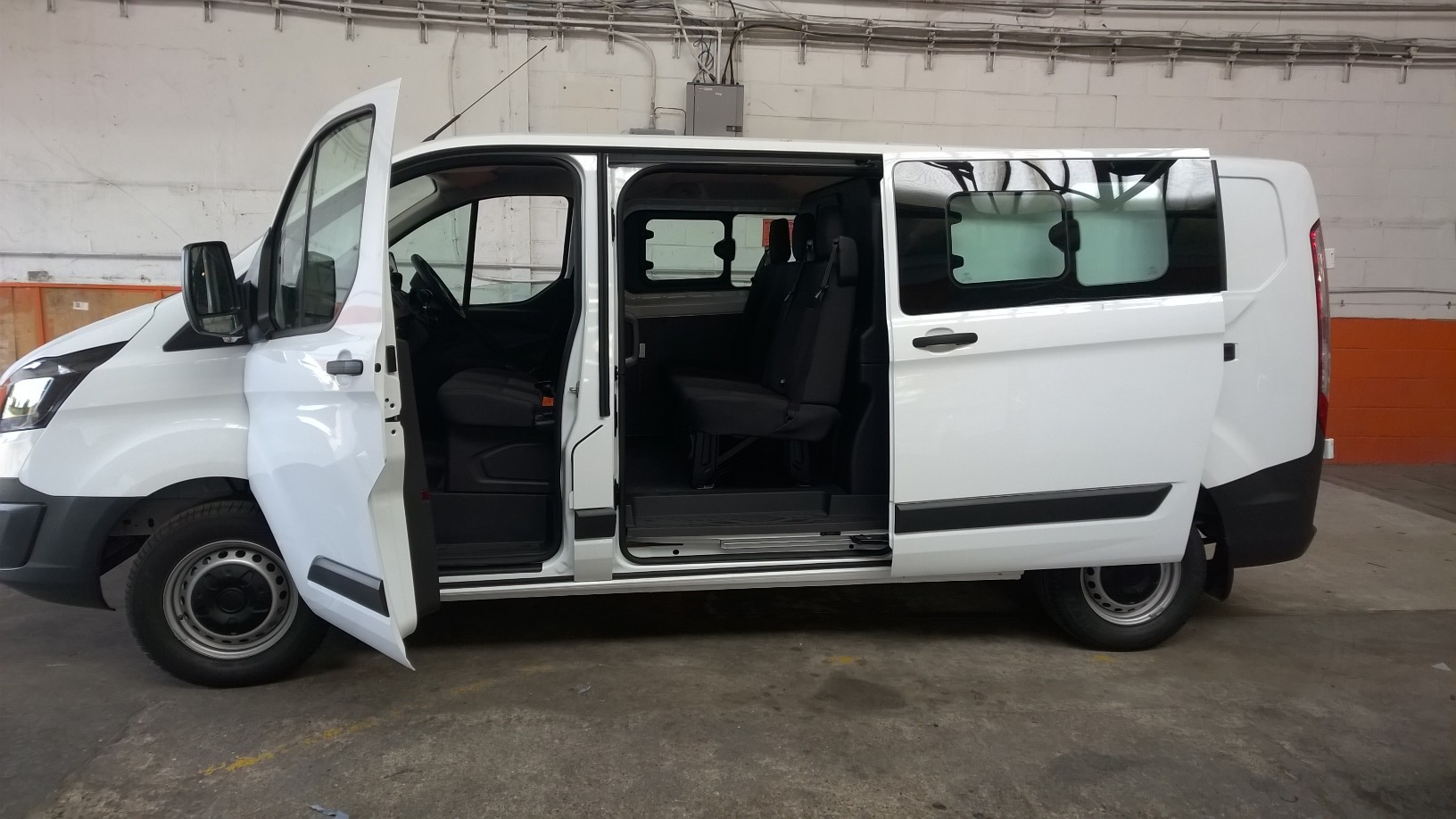 ford transit custom 6 seater for sale